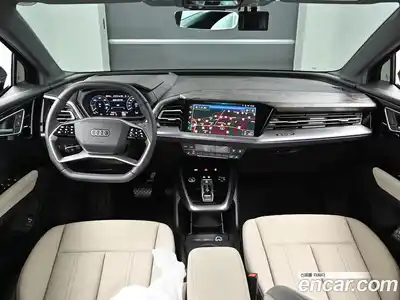 Audi Q4 e-tron 2025 1.0 Автомат в Москве № 497149, миниатюра 7