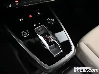 Audi Q4 e-tron 2025 1.0 Автомат в Москве № 497149, миниатюра 9