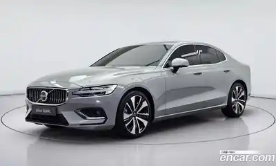 Volvo S60, 2024