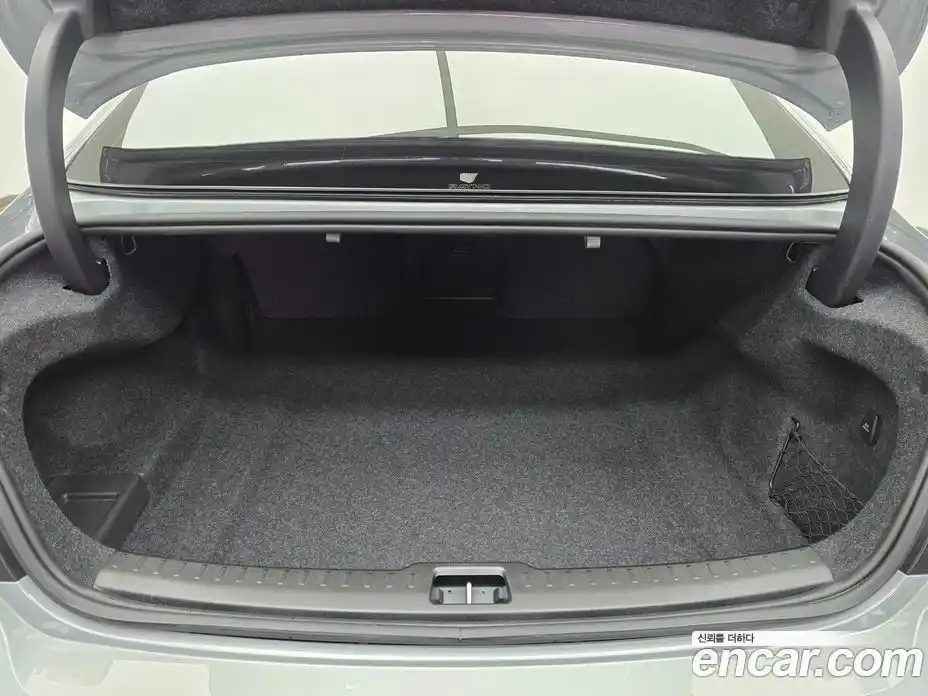 Volvo S60 2024 2.0 Автомат в Москве № 497905, фото 20