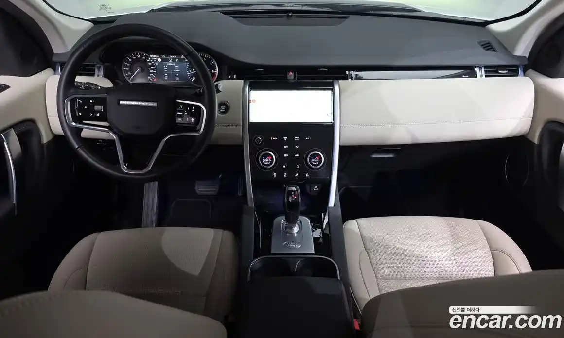 Land Rover Discovery Sport 2023 2.0 Автомат в Москве № 498722, фото 6