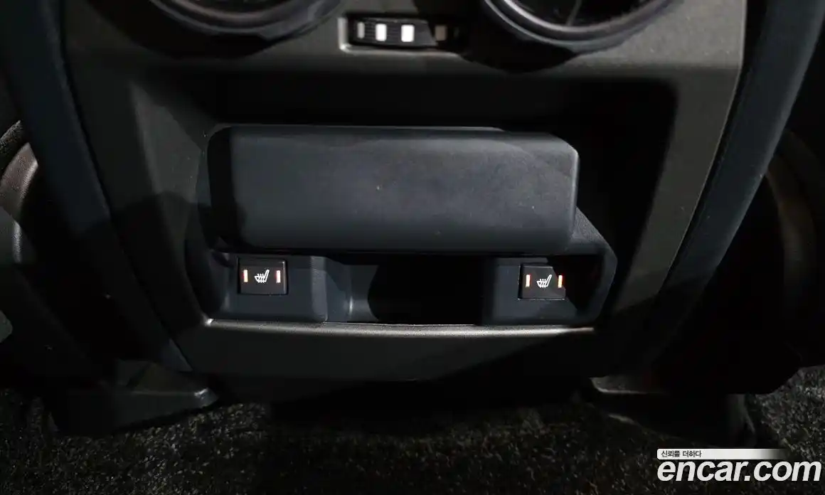 Land Rover Discovery 2016 3.0 Автомат в Москве № 498943, фото 18