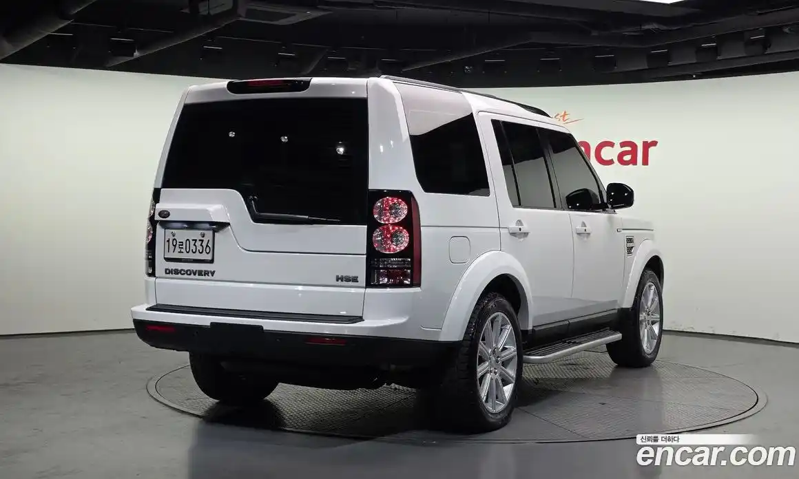 Land Rover Discovery 2016 3.0 Автомат в Москве № 498943, фото 2