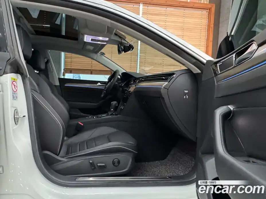 Volkswagen Arteon 2019 2.0 Автомат в Москве № 499813, фото 15