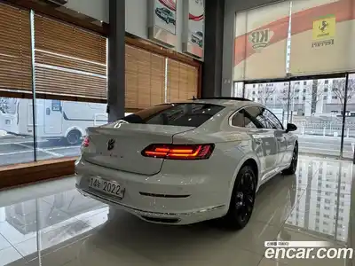 Volkswagen Arteon 2019 2.0 Автомат в Москве № 499813, миниатюра 2