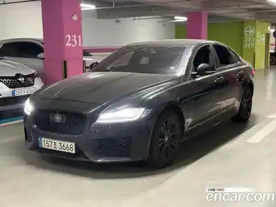 Jaguar XF 2020 2.0 Автомат в Москве № 500216, миниатюра 2