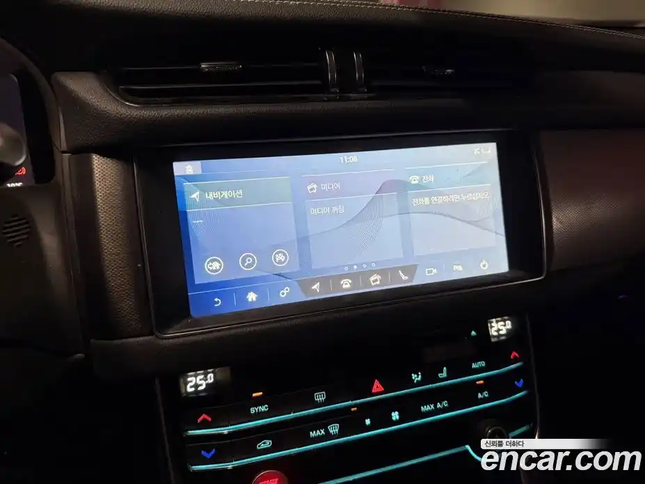 Jaguar XF 2020 2.0 Автомат в Москве № 500216, фото 6