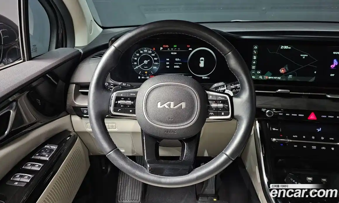Kia Canival 2023 3.5 Автомат в Москве № 50265, фото 11