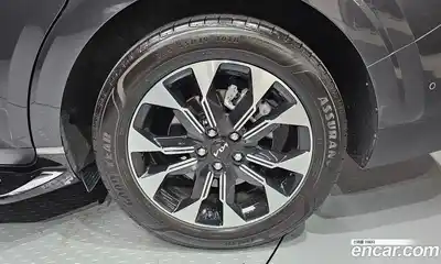 Kia Canival 2023 3.5 Автомат в Москве № 50265, миниатюра 5