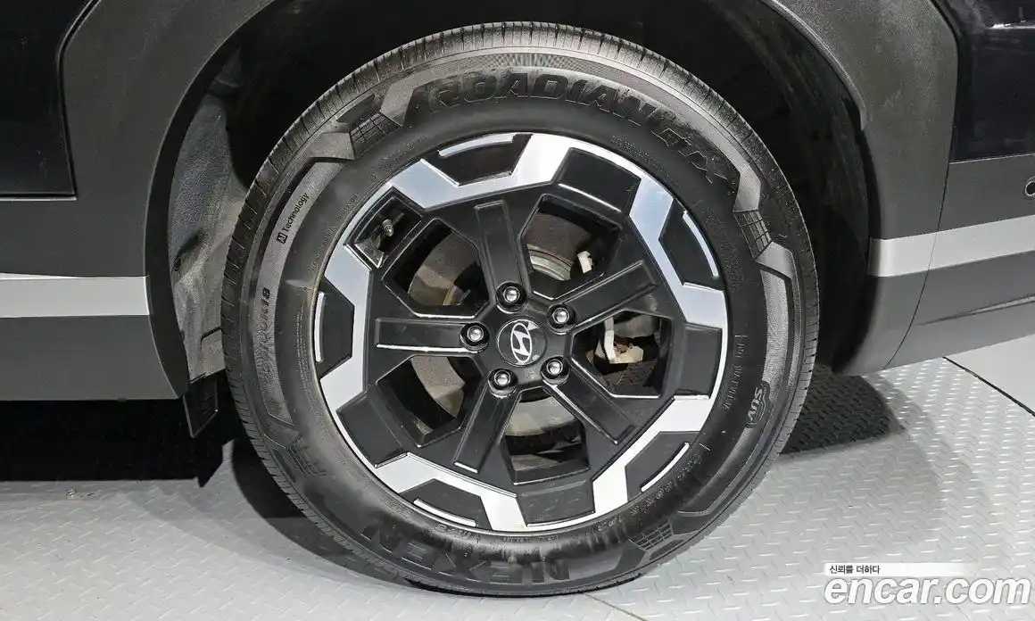 Hyundai Santa Fe 2025 2.5 Автомат в Москве № 517635, фото 5