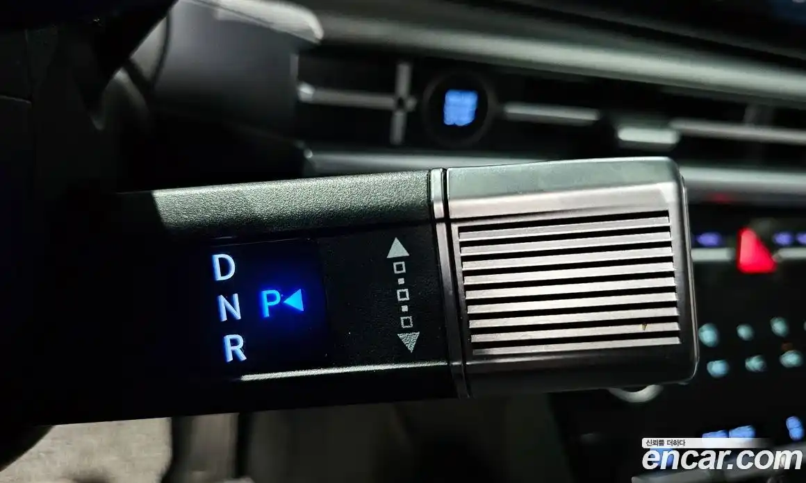 Hyundai Santa Fe 2025 2.5 Автомат в Москве № 517635, фото 9