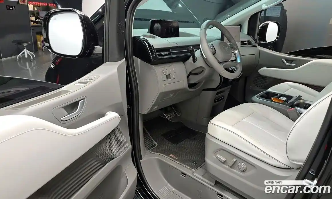 Hyundai Staria 2022 2.2 Автомат в Москве № 517641, фото 11