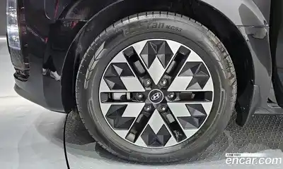 Hyundai Staria 2022 2.2 Автомат в Москве № 517641, миниатюра 5