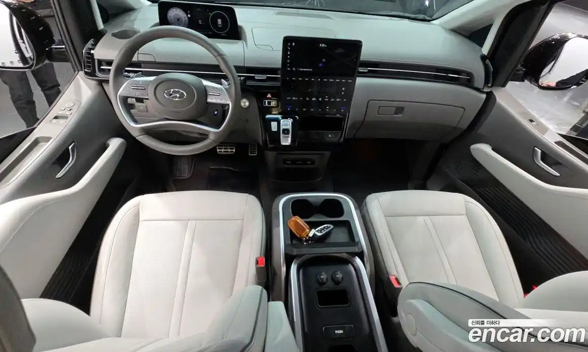 Hyundai Staria 2022 2.2 Автомат в Москве № 517641, фото 7