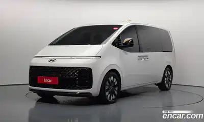 Hyundai Staria, 2022
