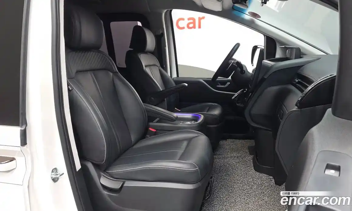 Hyundai Staria 2022 2.2 Автомат в Москве № 518762, фото 11