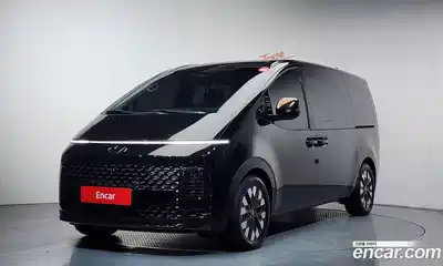 Hyundai Staria, 2023