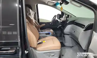 Hyundai Staria 2023 2.2 Автомат в Москве № 518880, миниатюра 11