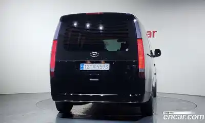 Hyundai Staria 2023 2.2 Автомат в Москве № 518880, миниатюра 4