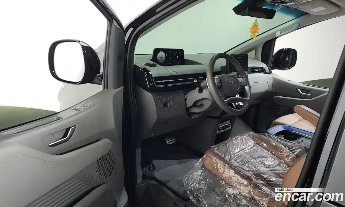 Hyundai Staria 2023 2.2 Автомат в Москве № 518880, фото 10