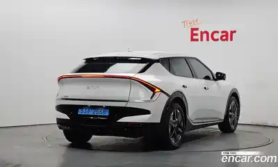 Kia EV6 2025 0.1 Автомат в Москве № 519679, миниатюра 2