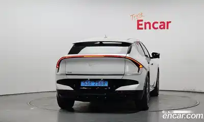 Kia EV6 2025 0.1 Автомат в Москве № 519679, миниатюра 4