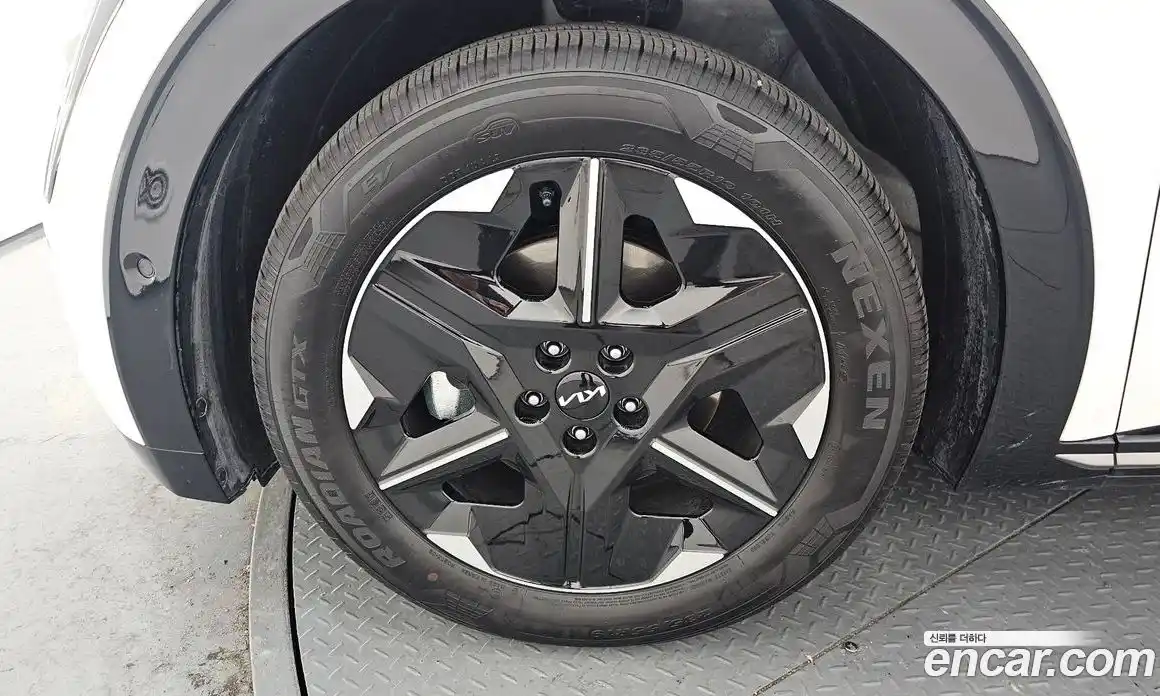 Kia EV6 2025 0.1 Автомат в Москве № 519679, фото 5