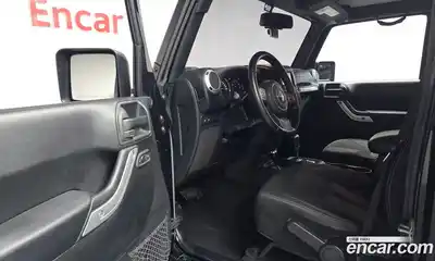 Jeep Wrangler 2016 3.6 Автомат в Москве № 522172, миниатюра 10