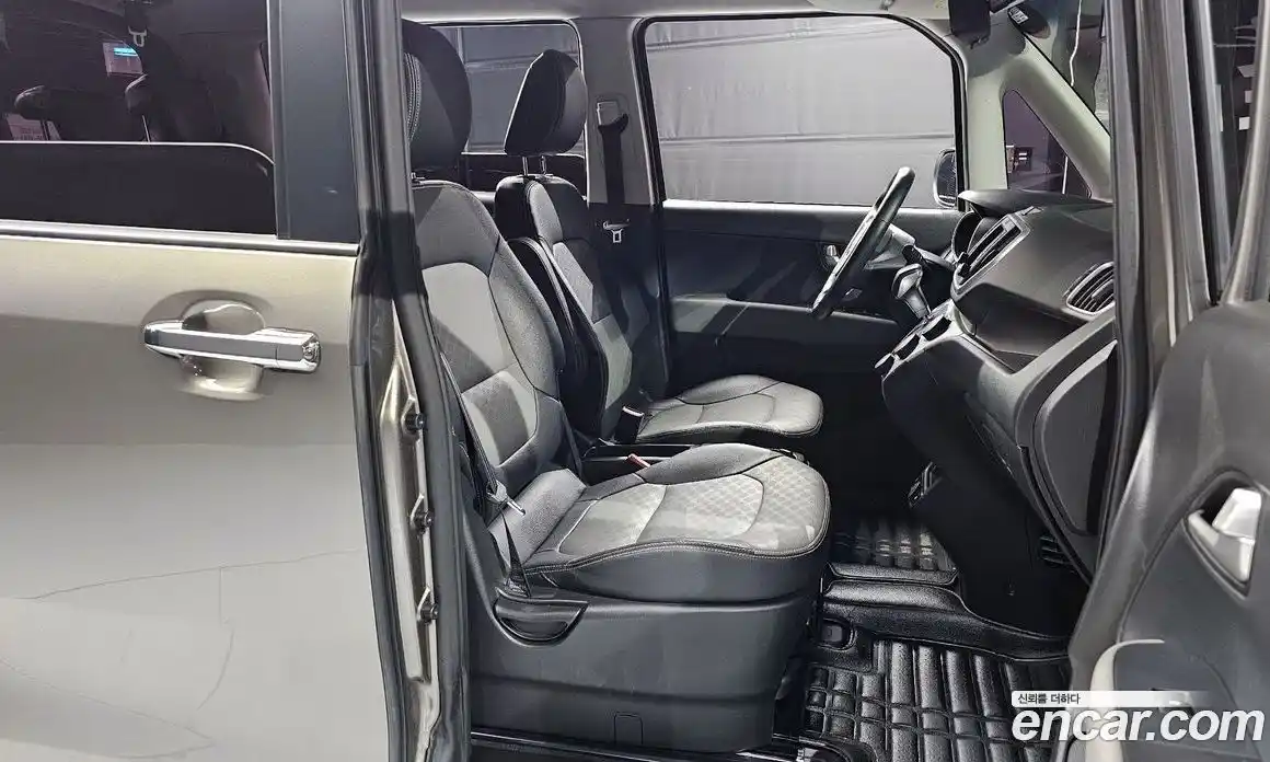 Kia Ray 2019 1.0 Автомат в Москве № 522243, фото 11