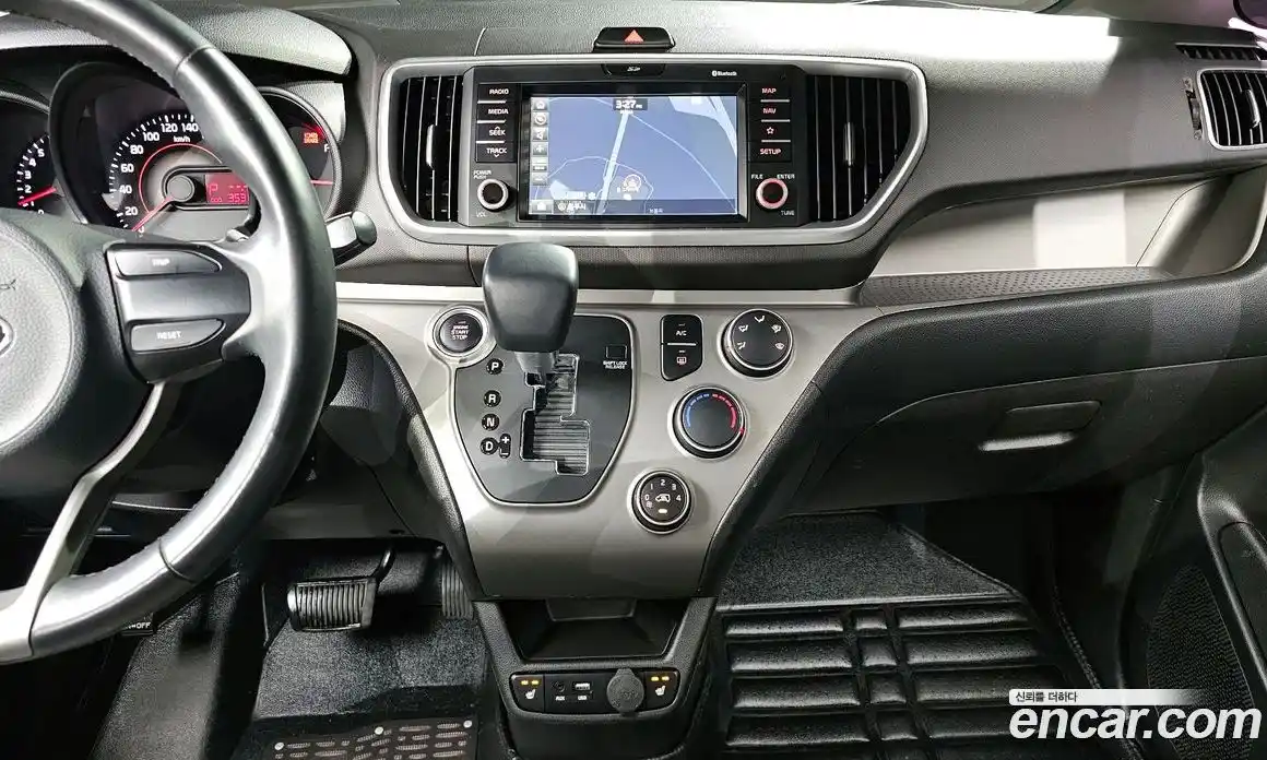 Kia Ray 2019 1.0 Автомат в Москве № 522243, фото 16