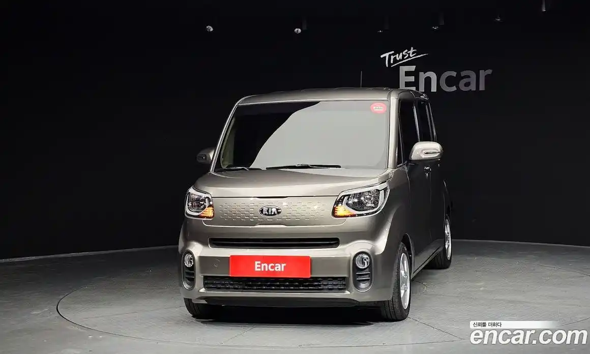 Kia Ray 2019 1.0 Автомат в Москве № 522243, фото 3