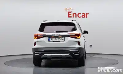 Kia Seltos 2023 1.6 Автомат в Москве № 522499, миниатюра 4