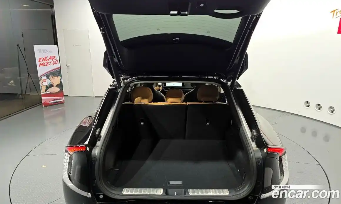 Kia EV6 2023 0.1 Автомат в Москве № 522877, фото 20