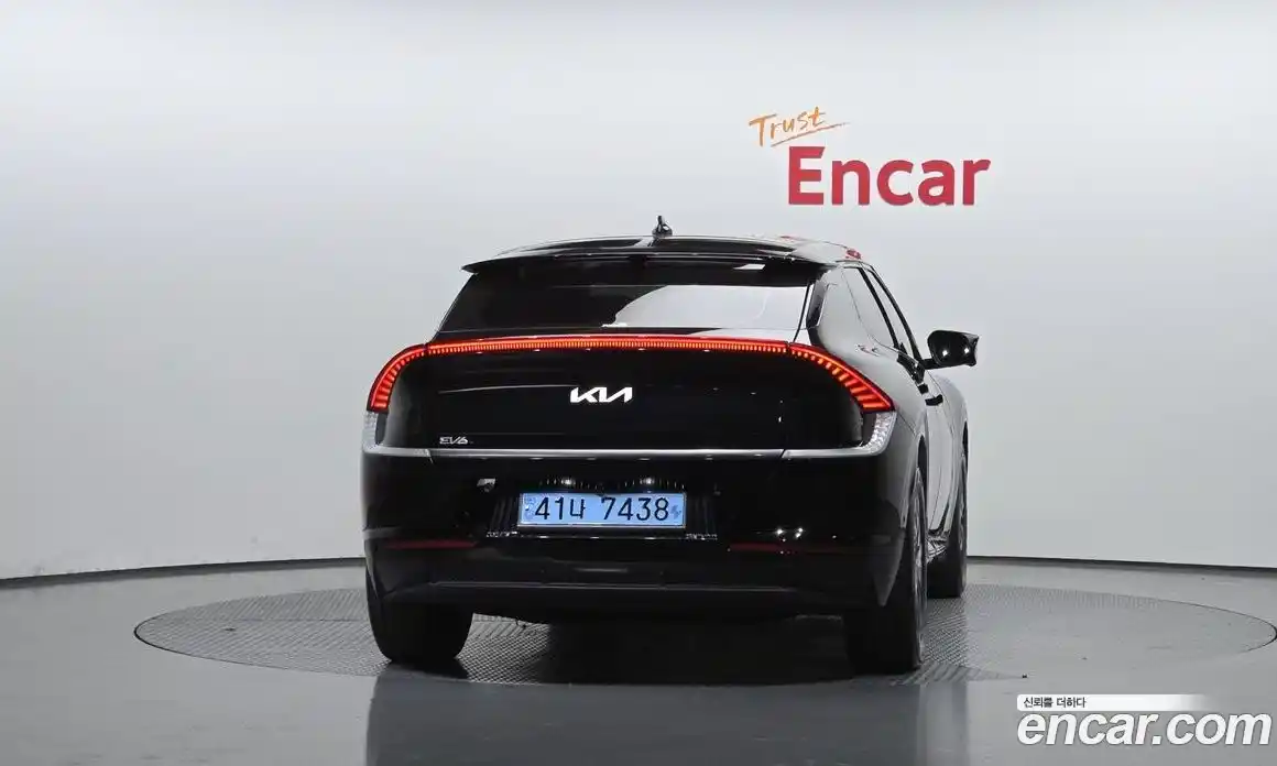 Kia EV6 2023 0.1 Автомат в Москве № 522877, фото 4