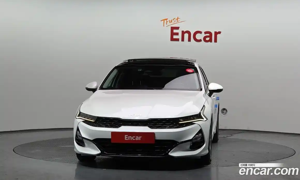 Kia K5 2022 2.0 Автомат в Москве № 523009, фото 3