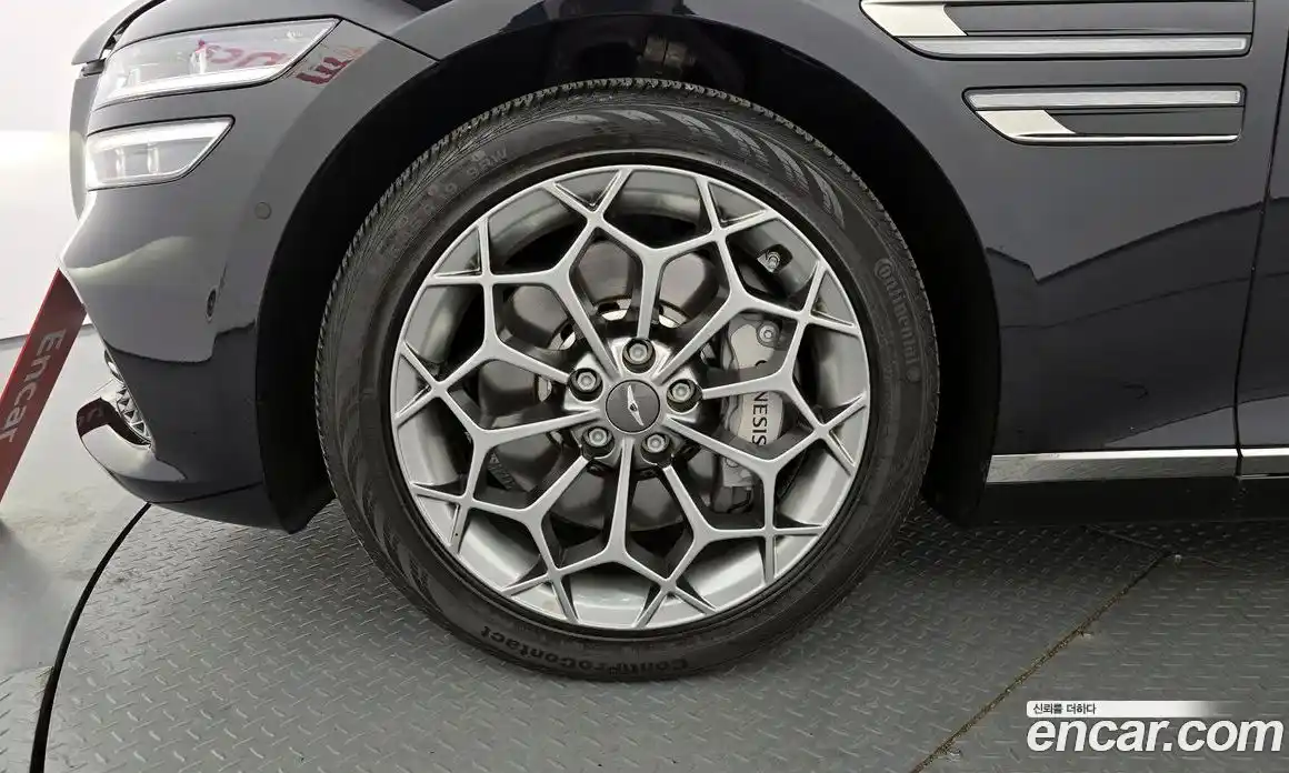 Genesis G80 2023 2.5 Автомат в Москве № 523532, фото 5