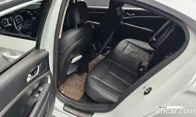 Genesis G70 2025 2.5 Автомат в Москве № 523635, миниатюра 12