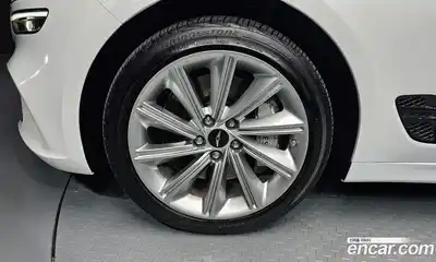 Genesis G70 2025 2.5 Автомат в Москве № 523635, миниатюра 5