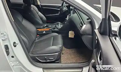 Genesis G70 2025 2.5 Автомат в Москве № 523635, миниатюра 10