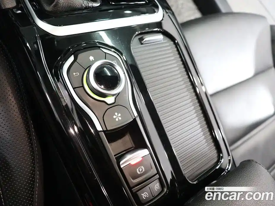 Renault SM6 2019 2.0 Автомат в Москве № 524355, фото 9