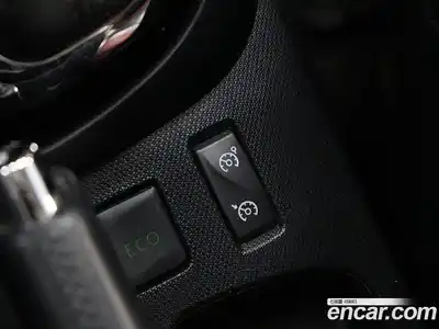 Renault QM3 2015 1.5 Автомат в Москве № 524619, миниатюра 10