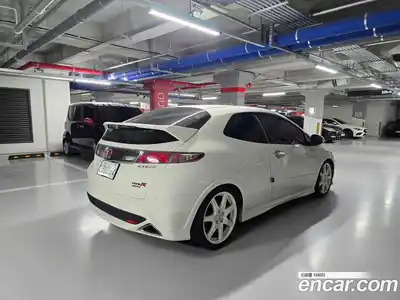 Honda Civic 2010 2.0 Механическая в Москве № 525751, миниатюра 2