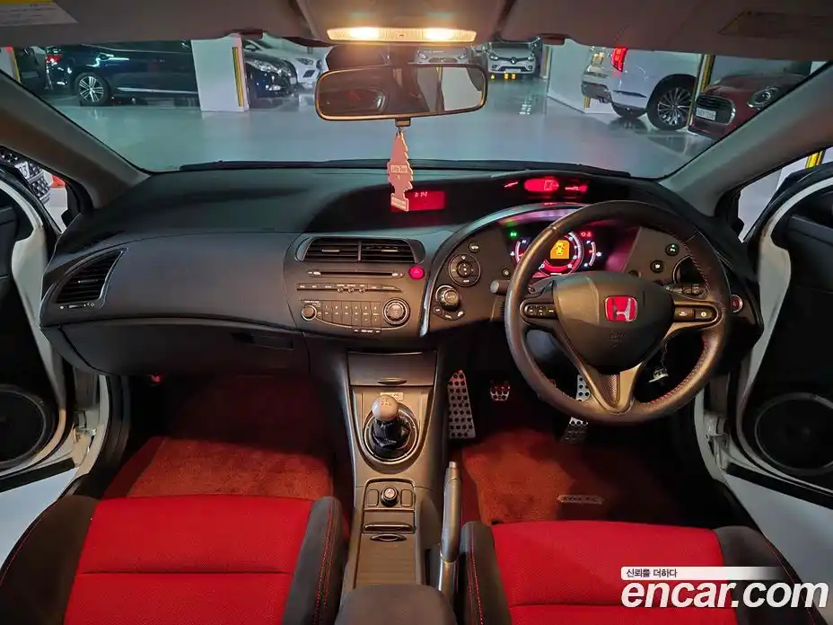 Honda Civic 2010 2.0 Механическая в Москве № 525751, фото 7