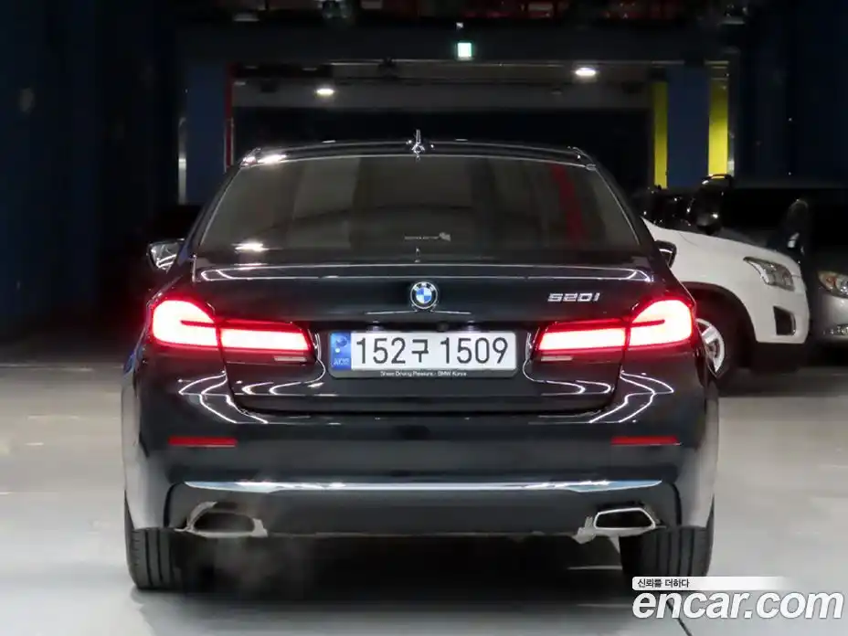 BMW 5-Series 2023 2.0 Автомат в Москве № 525902, фото 3