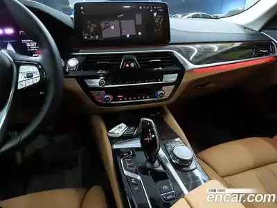 BMW 5-Series 2023 2.0 Автомат в Москве № 525902, миниатюра 9