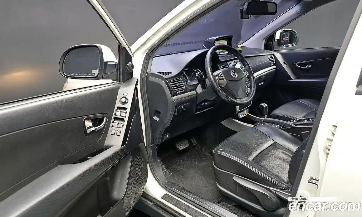 SsangYong Korando 2013 2.0 Автомат в Москве № 526805, фото 11