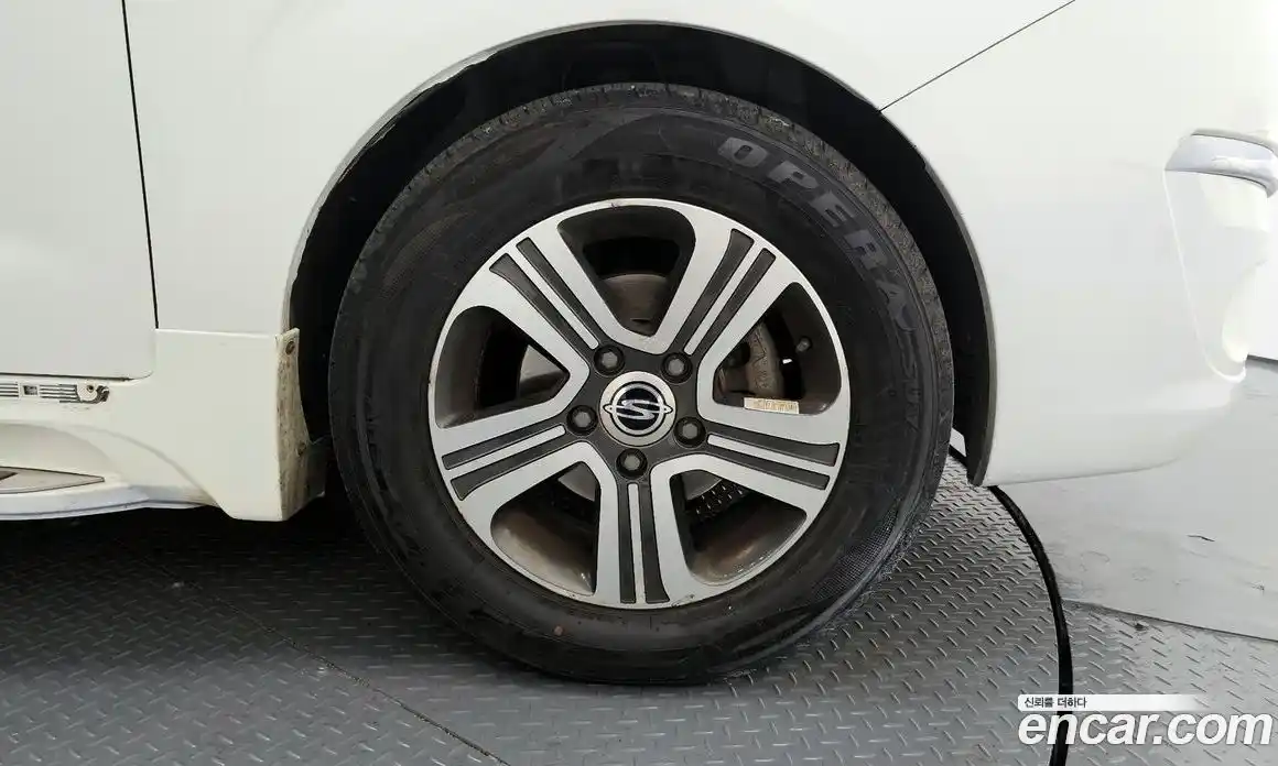 SsangYong Korando 2015 2.0 Автомат в Москве № 526806, фото 5