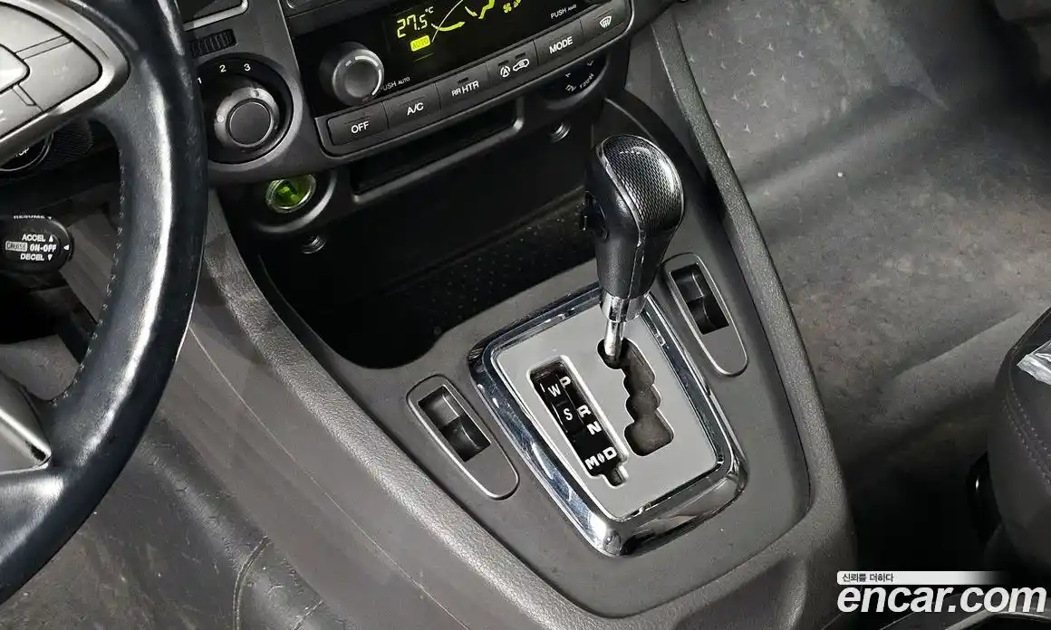 SsangYong Korando 2015 2.0 Автомат в Москве № 526806, фото 9