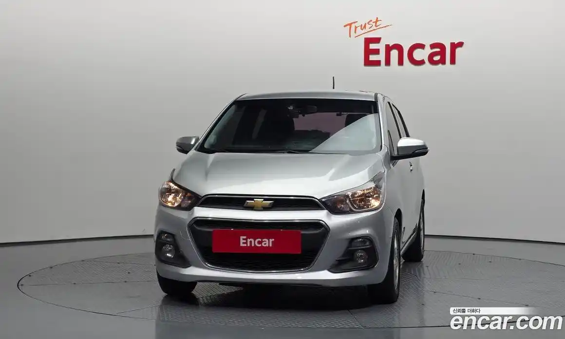 Chevrolet Spark 2016 1.0 Автомат в Москве № 528561, фото 3
