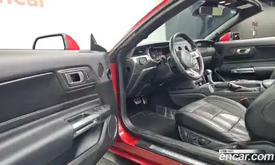 Ford Mustang 2022 2.3 Автомат в Москве № 528686, миниатюра 9